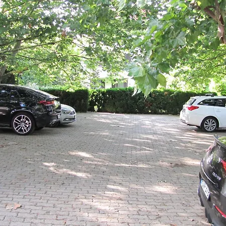 Csopak Strand Apartman شقة تشوباك